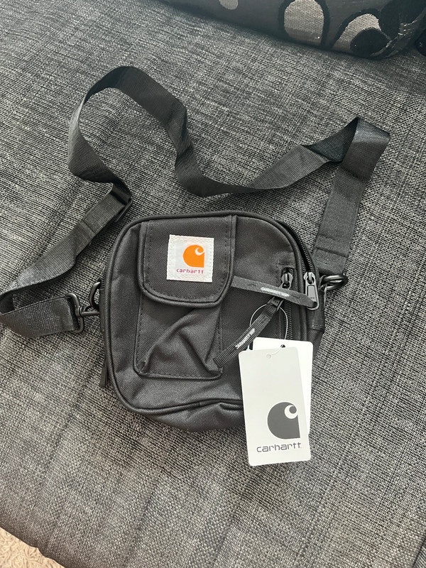 Carhartt taška - čierna