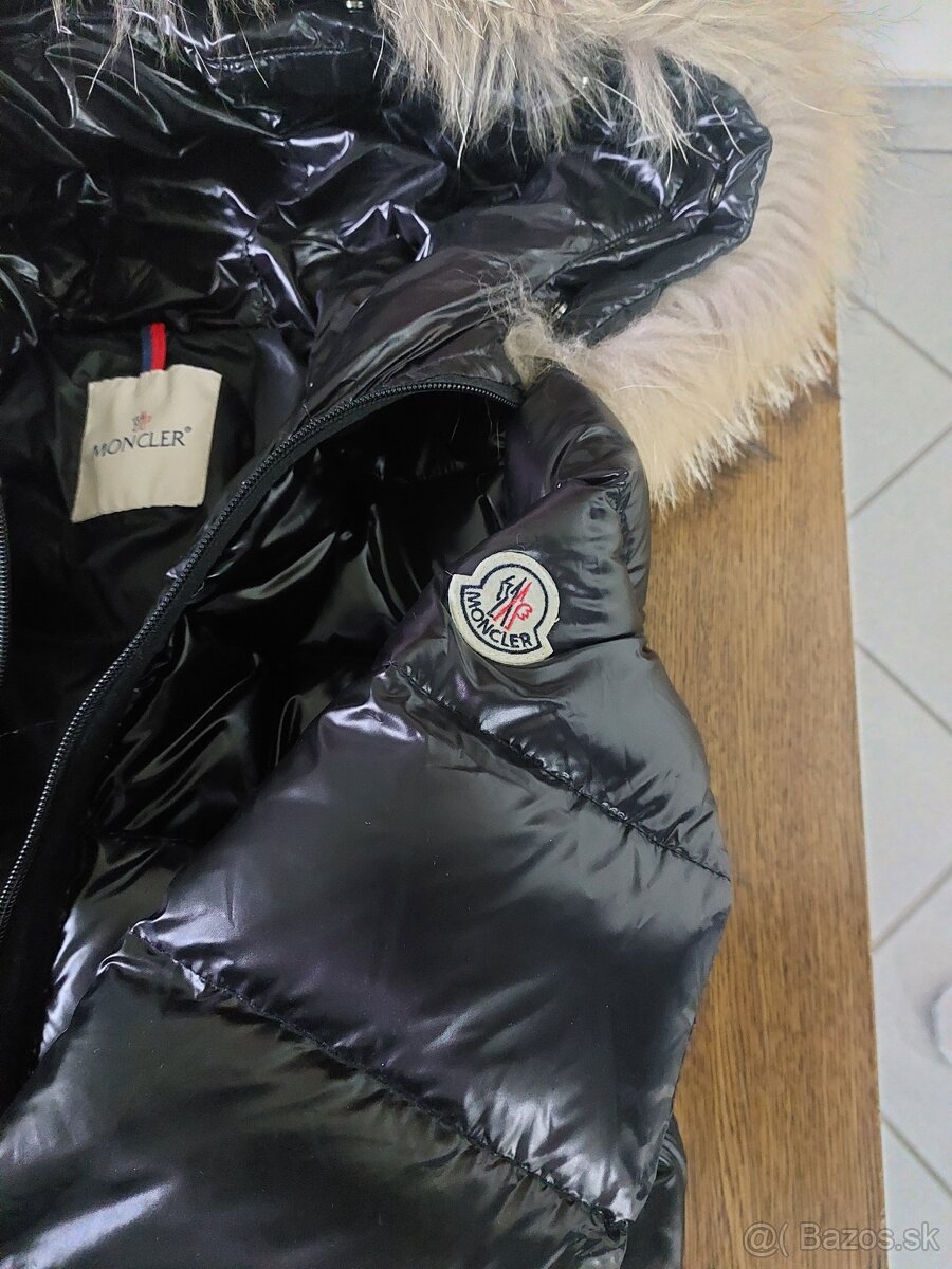 Dámska bunda Moncler