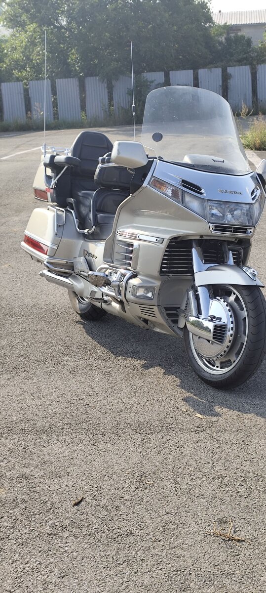 Predám Hondu Goldwing1500