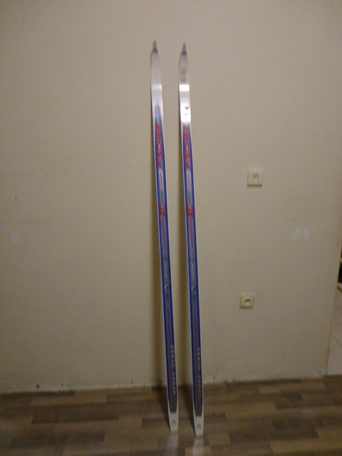 Bežecké lyže Fischer - nové