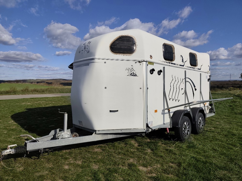 přepravník na koně