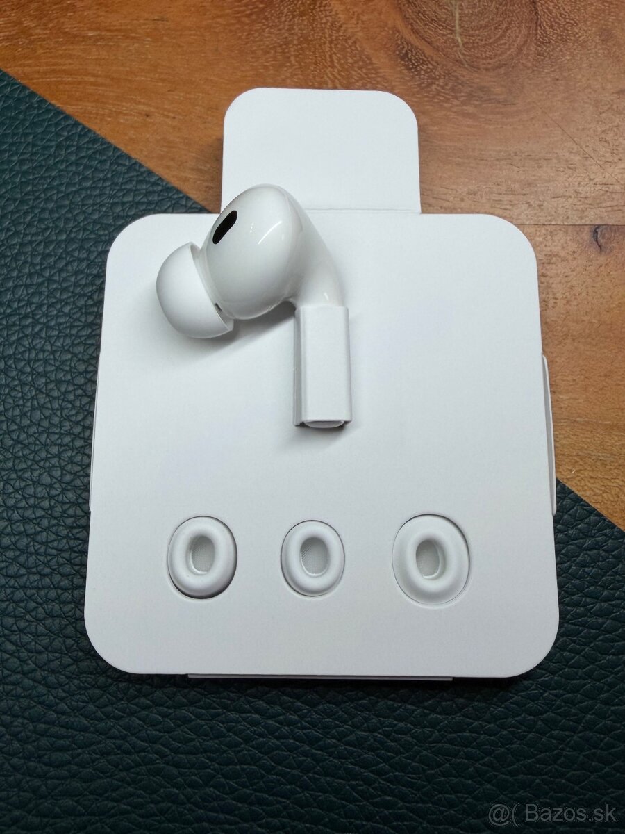 Apple A2698 – Pravé náhradné slúchadlo (AirPods Pro 2)