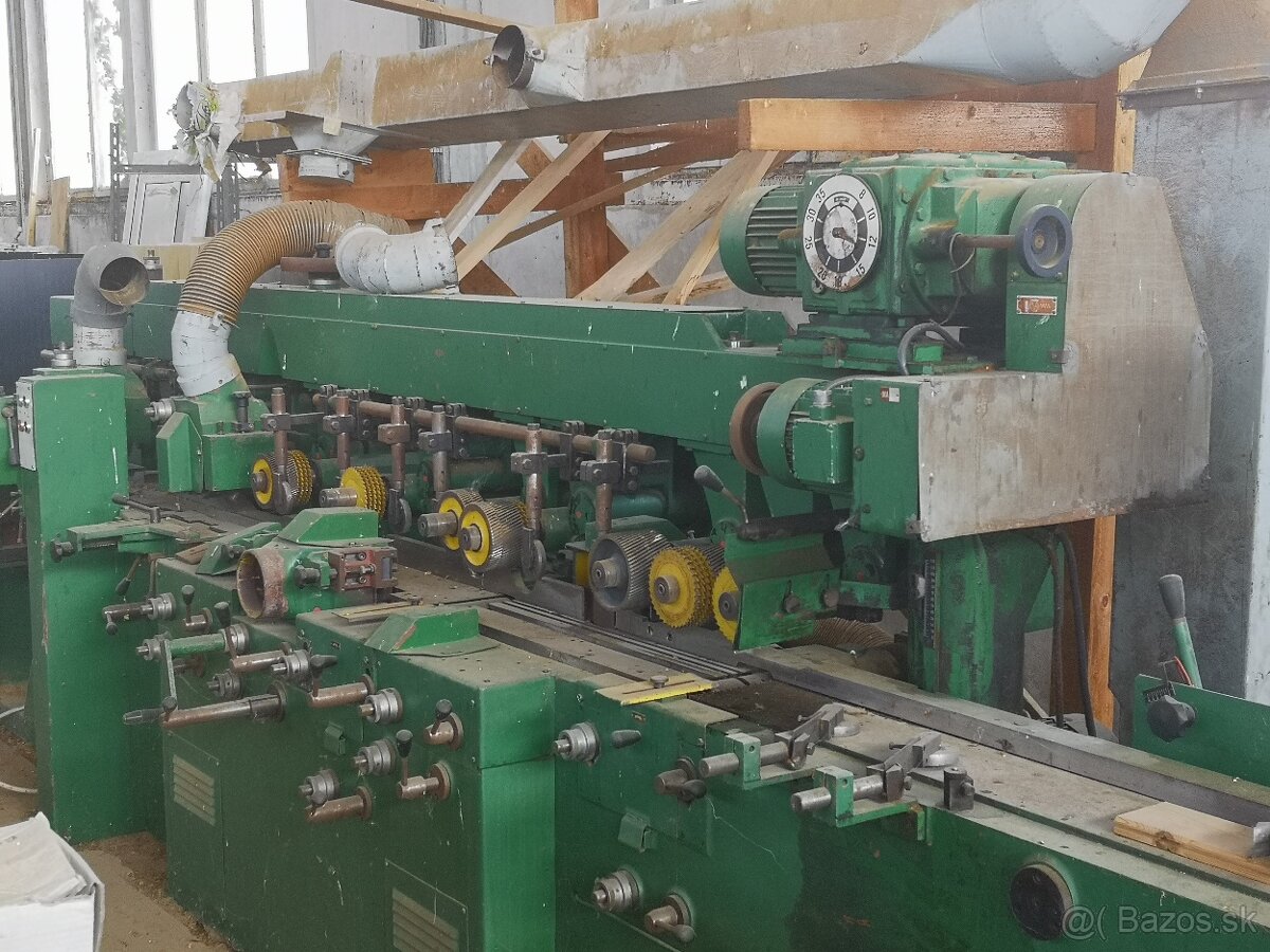 Osemvretenová fréza