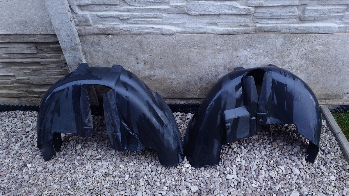 Podblatníky VW Passat B5.5 combi