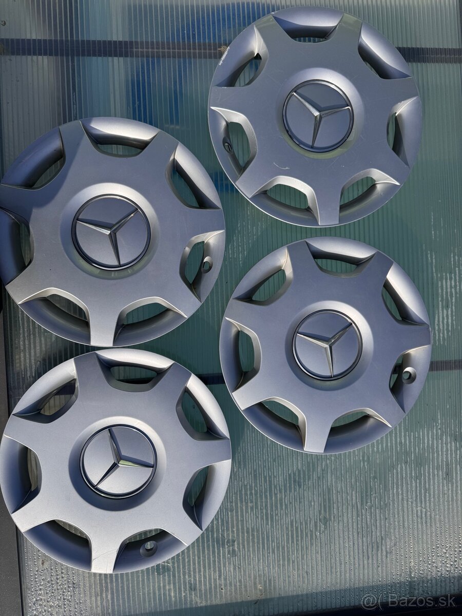 Puklice Mercedes 16”
