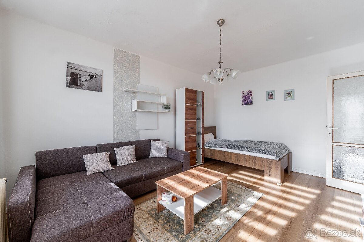 Rezervované KOMENSKÉHO 1 IZB.BYT LOGGIA KOŠICE-SEVER