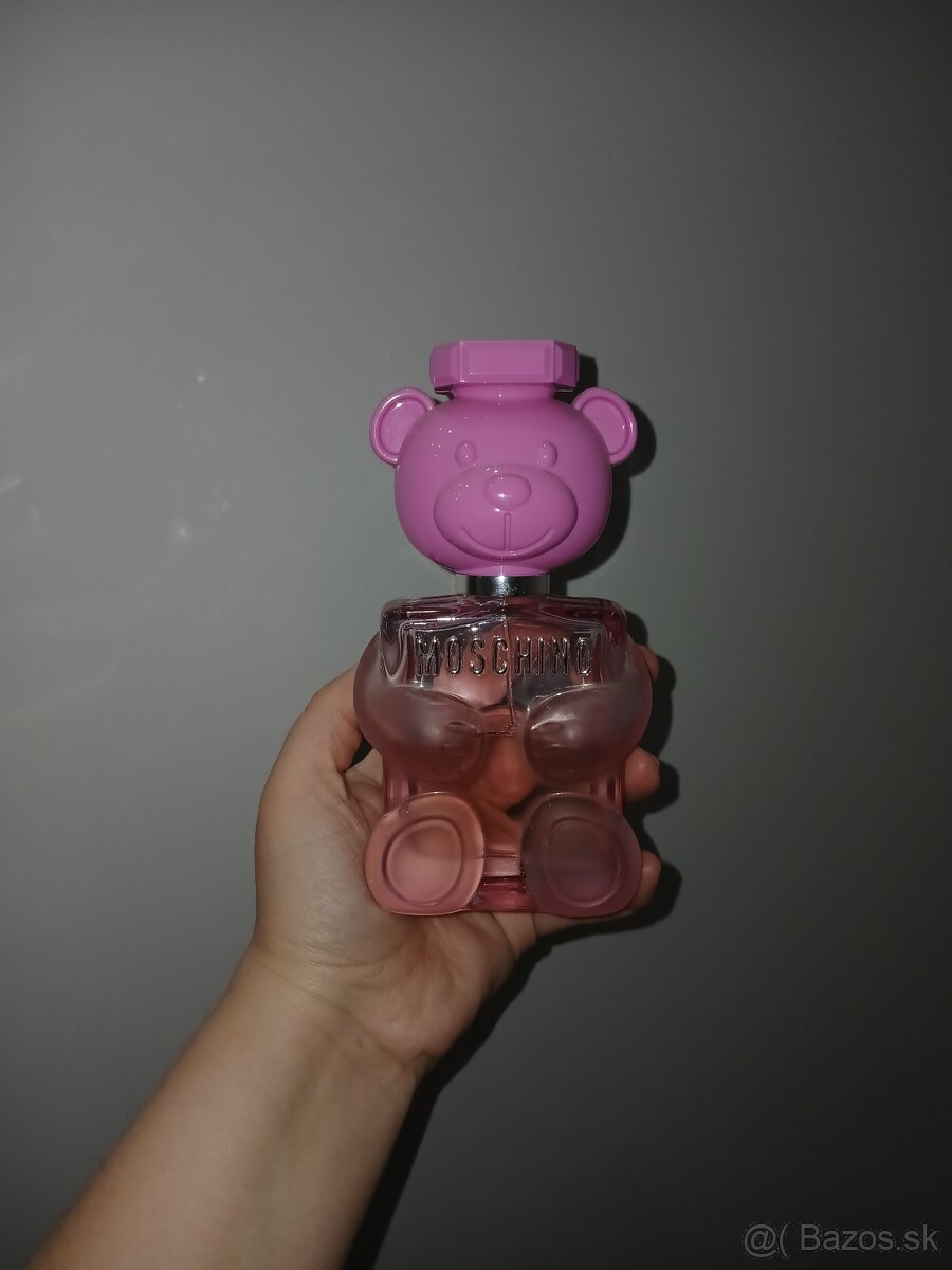 Moschino bubble gum