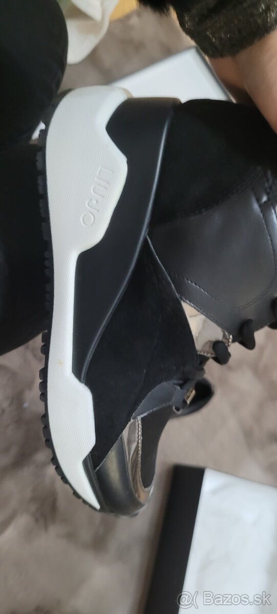 Sneaker zn. LIU.JO