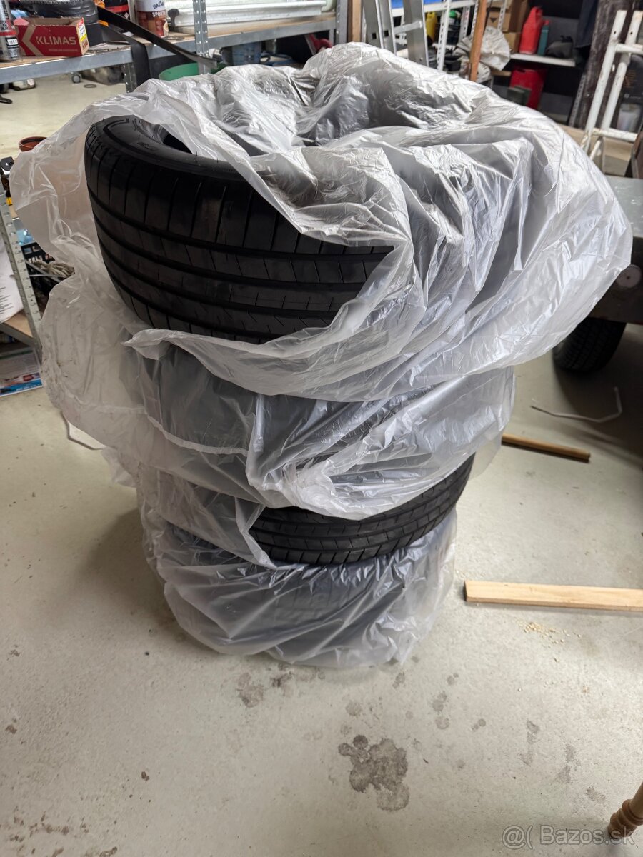 bridgestone alenza 255/50r20