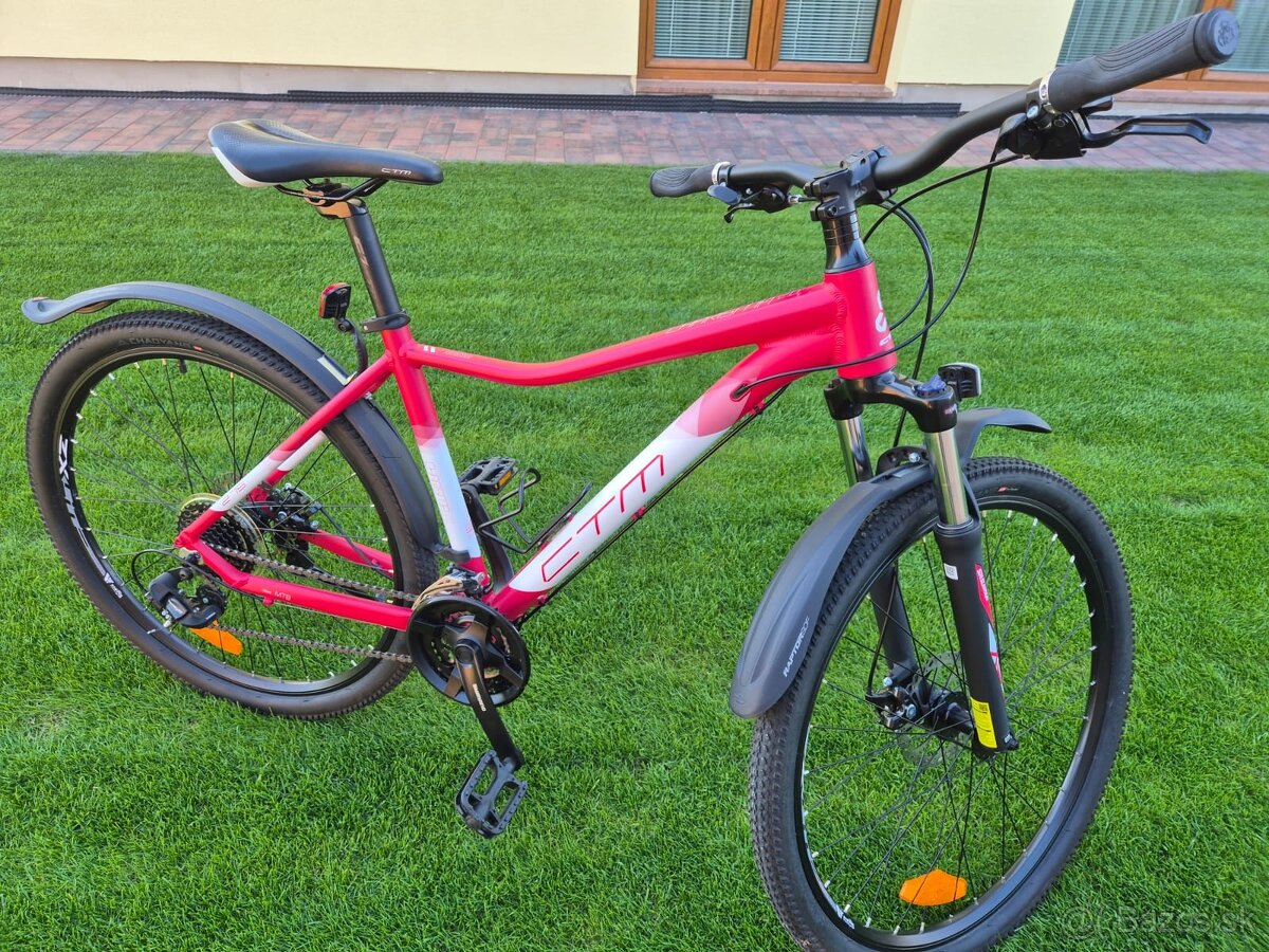 Dievčenský, dámsky bicykel CTM
