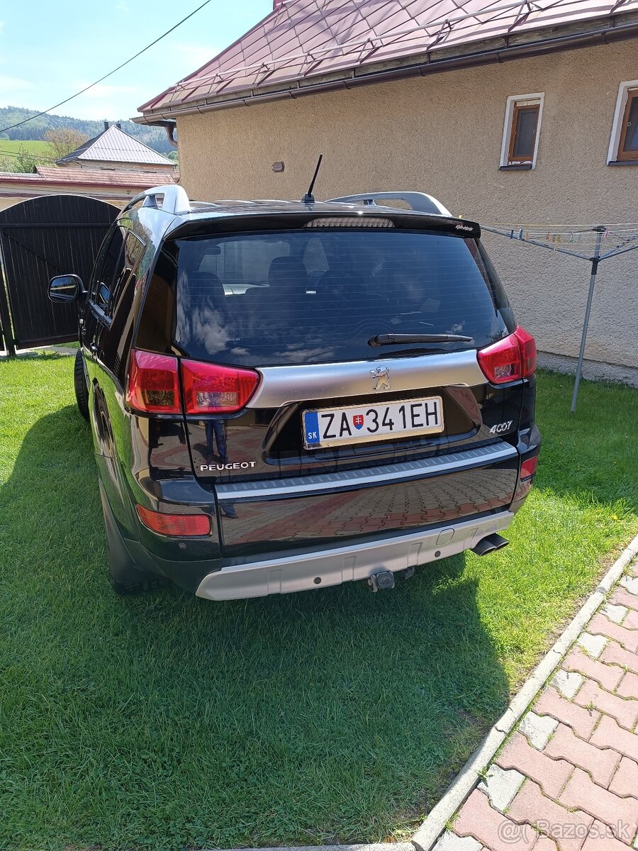Peugeot 4007