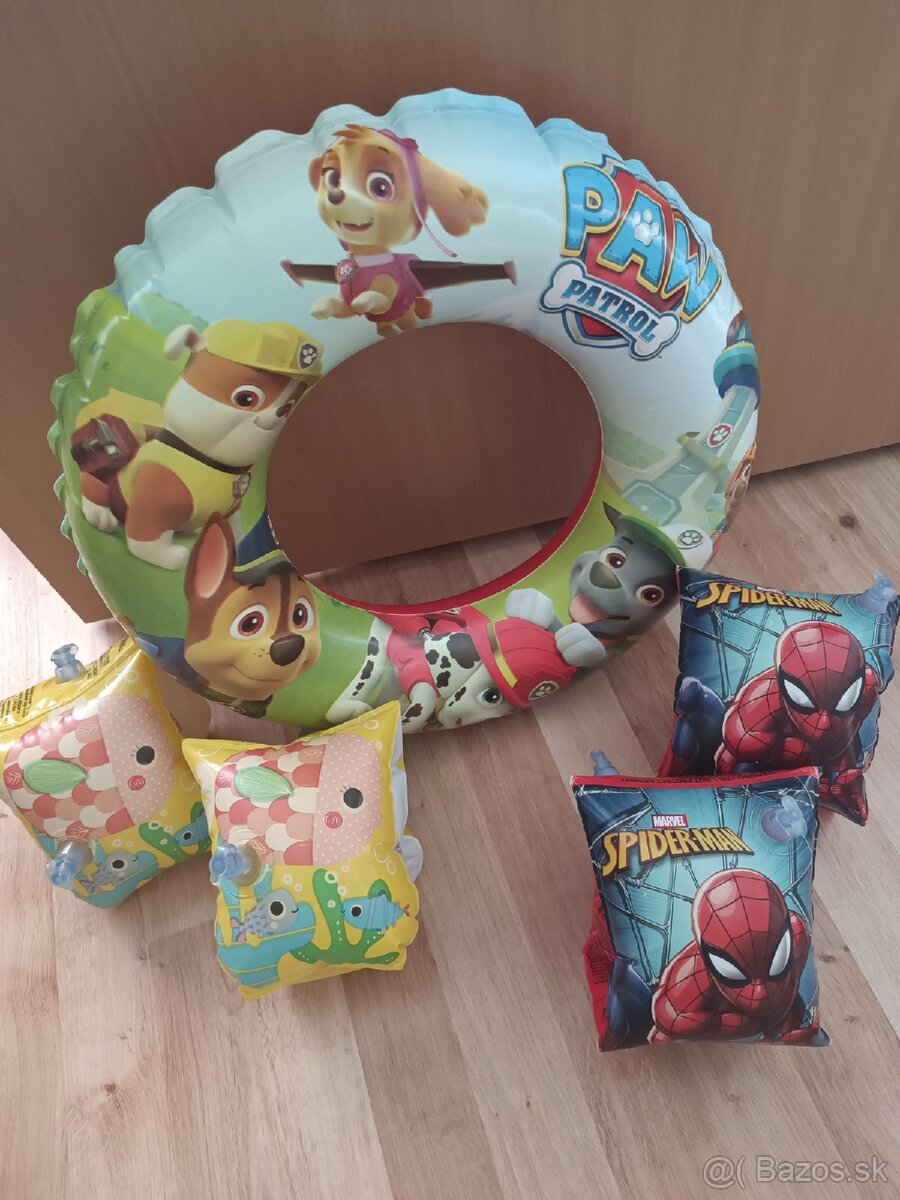 Koleso a rukávniky na plávanie pre deti