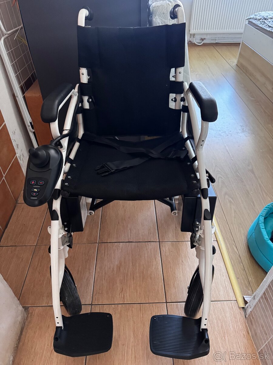 Elektrický invalidný vozík