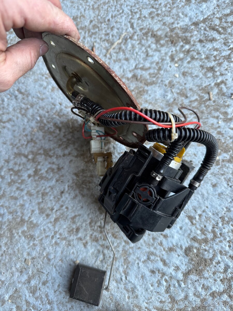 Palivové čerpadlo BMW E39