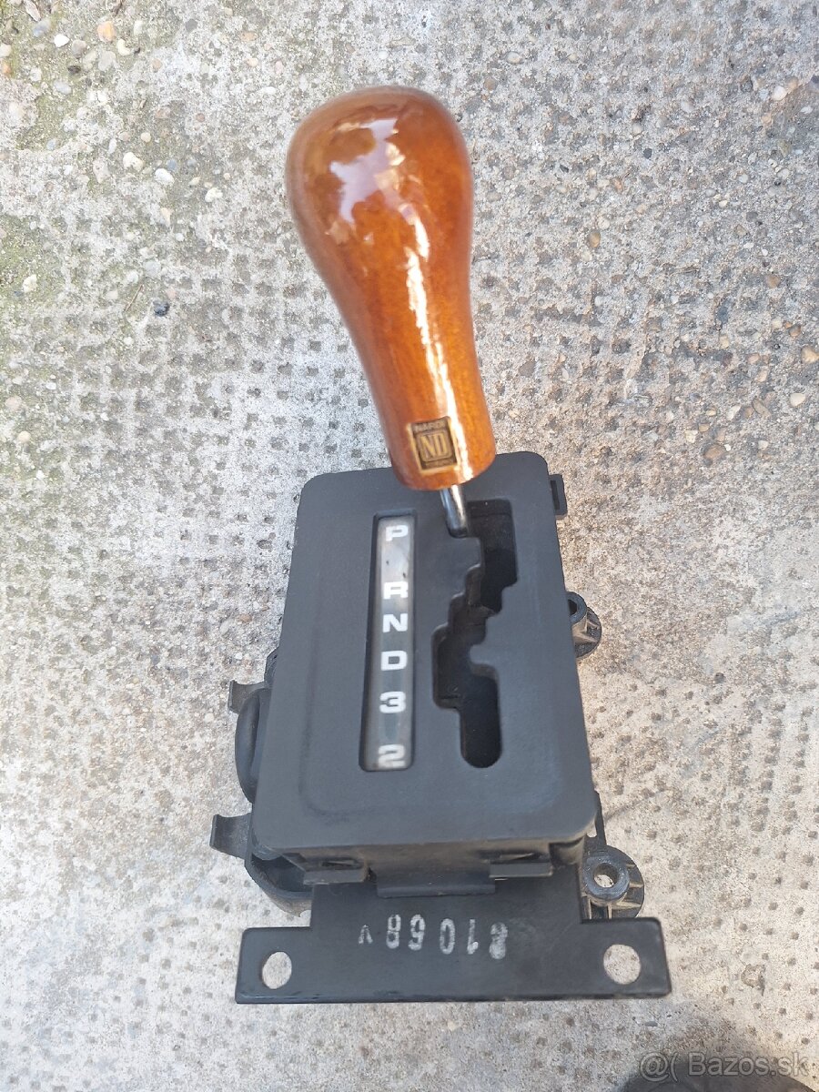 Mercedes w190 radiaca páka automat