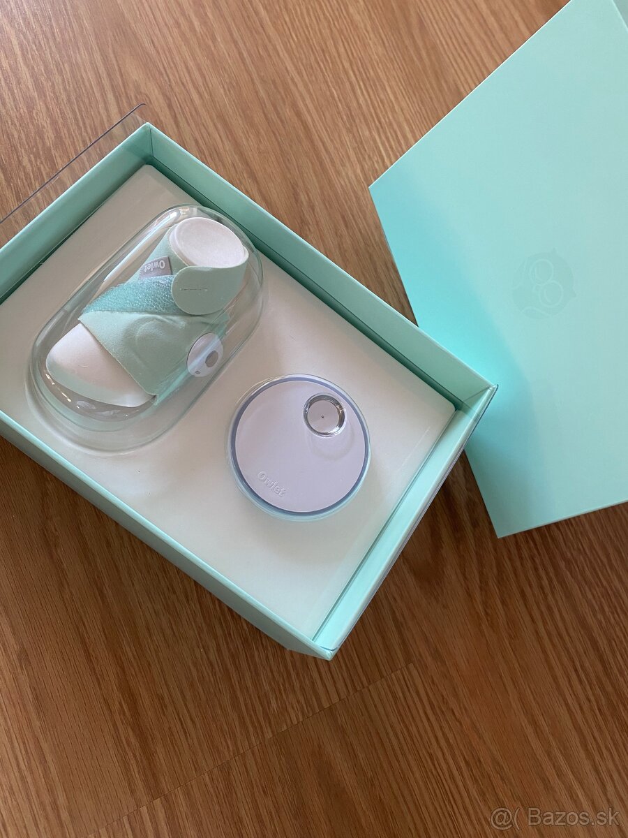 Owlet smart sock 3 baby monitor