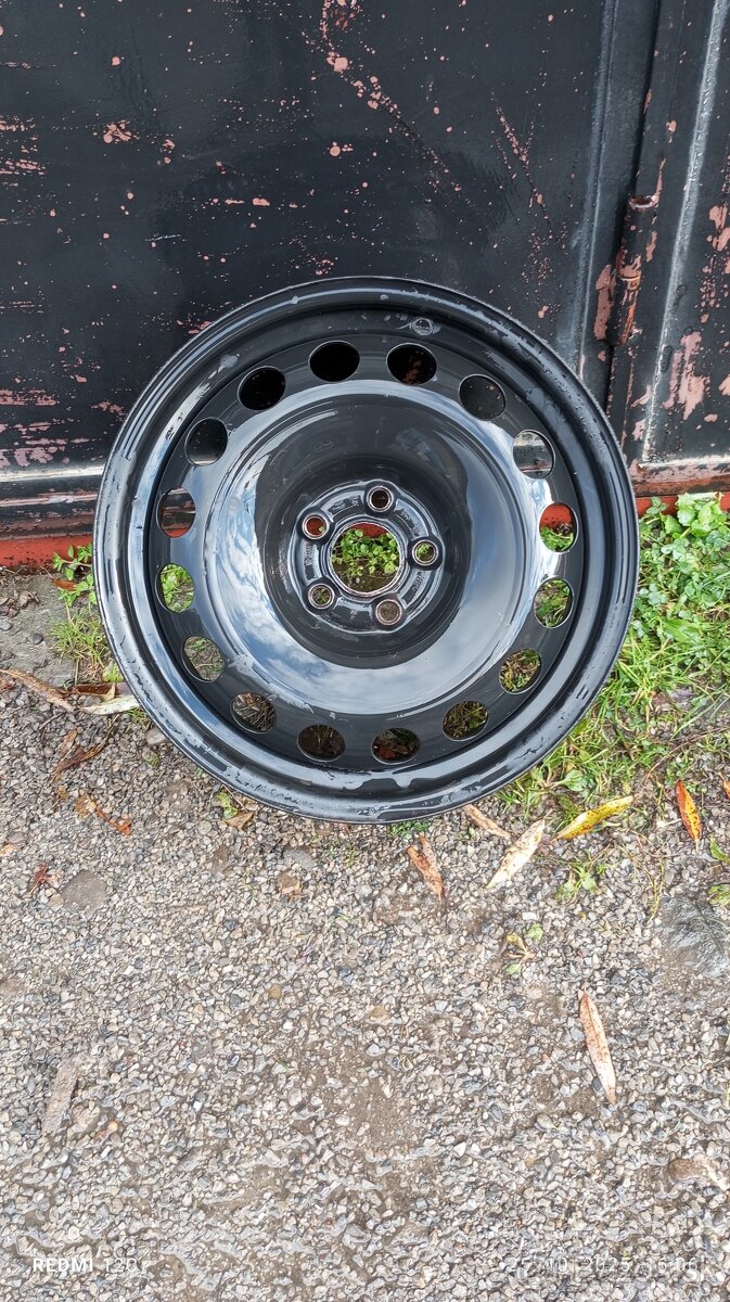 plechovy disk 5x100 r16