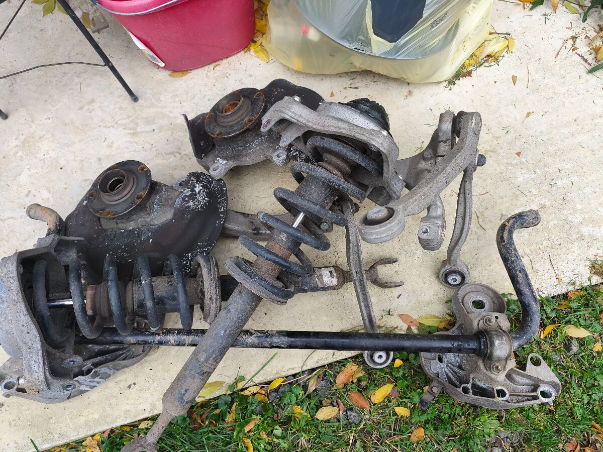 Audi b7 predná otoč tlmič a stabilizator