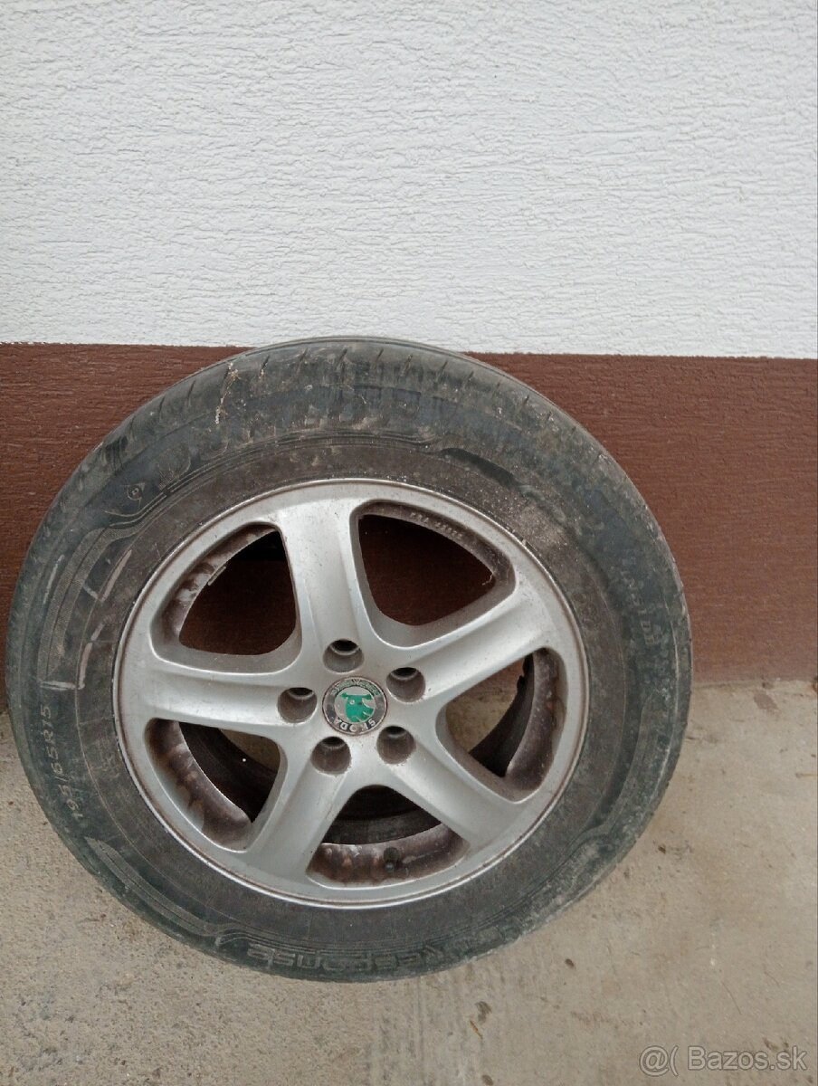 Elektróny škoda octavia 1 r15