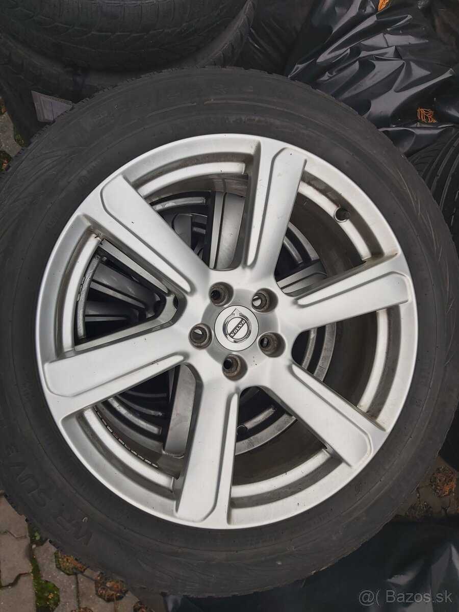 Volvo Zimne komplety 235/55R19 5x108 R19
