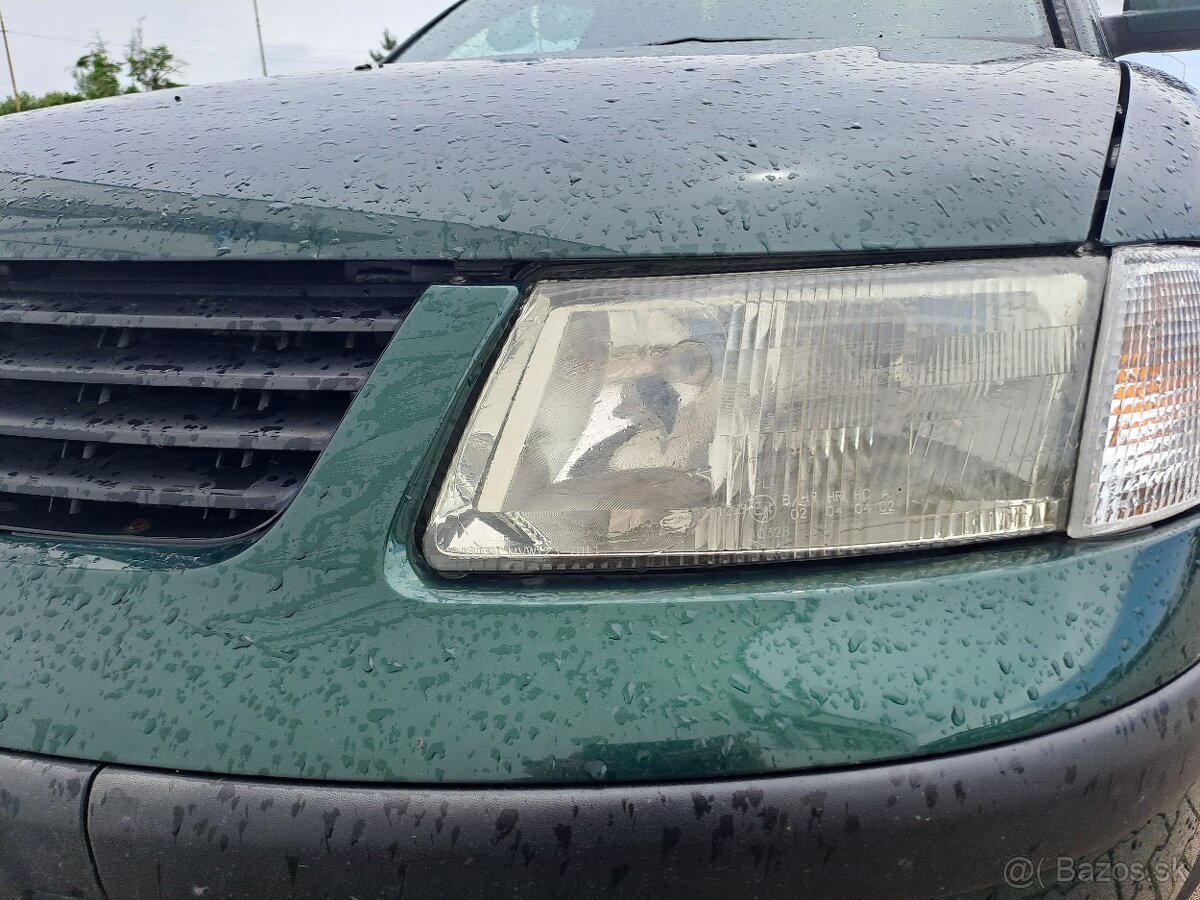 Predné svetlá passat B5