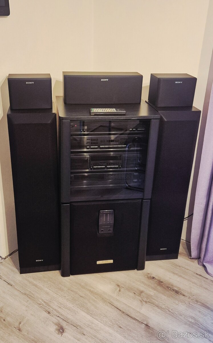 Prodám v TOP stavu věž Sony Coloseum