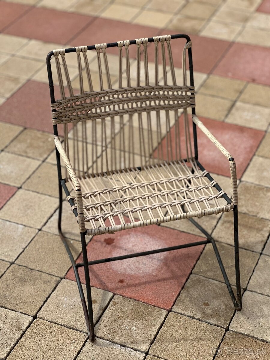 Detská retro stolička