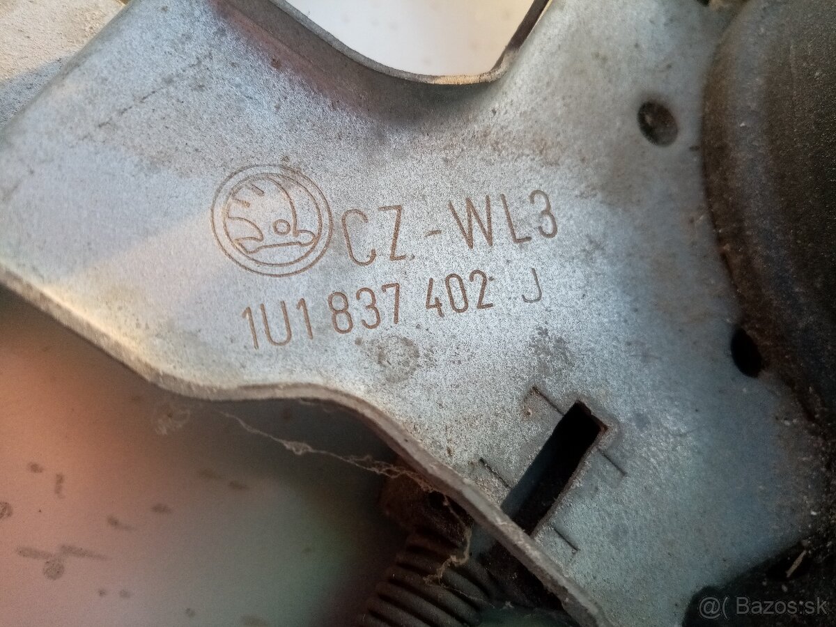 Predám elektrický spúšťač okna Octavia 1.