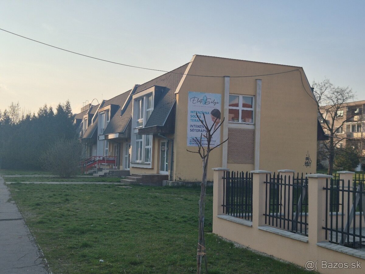 Predám Polyfunkčný dom v Komárne