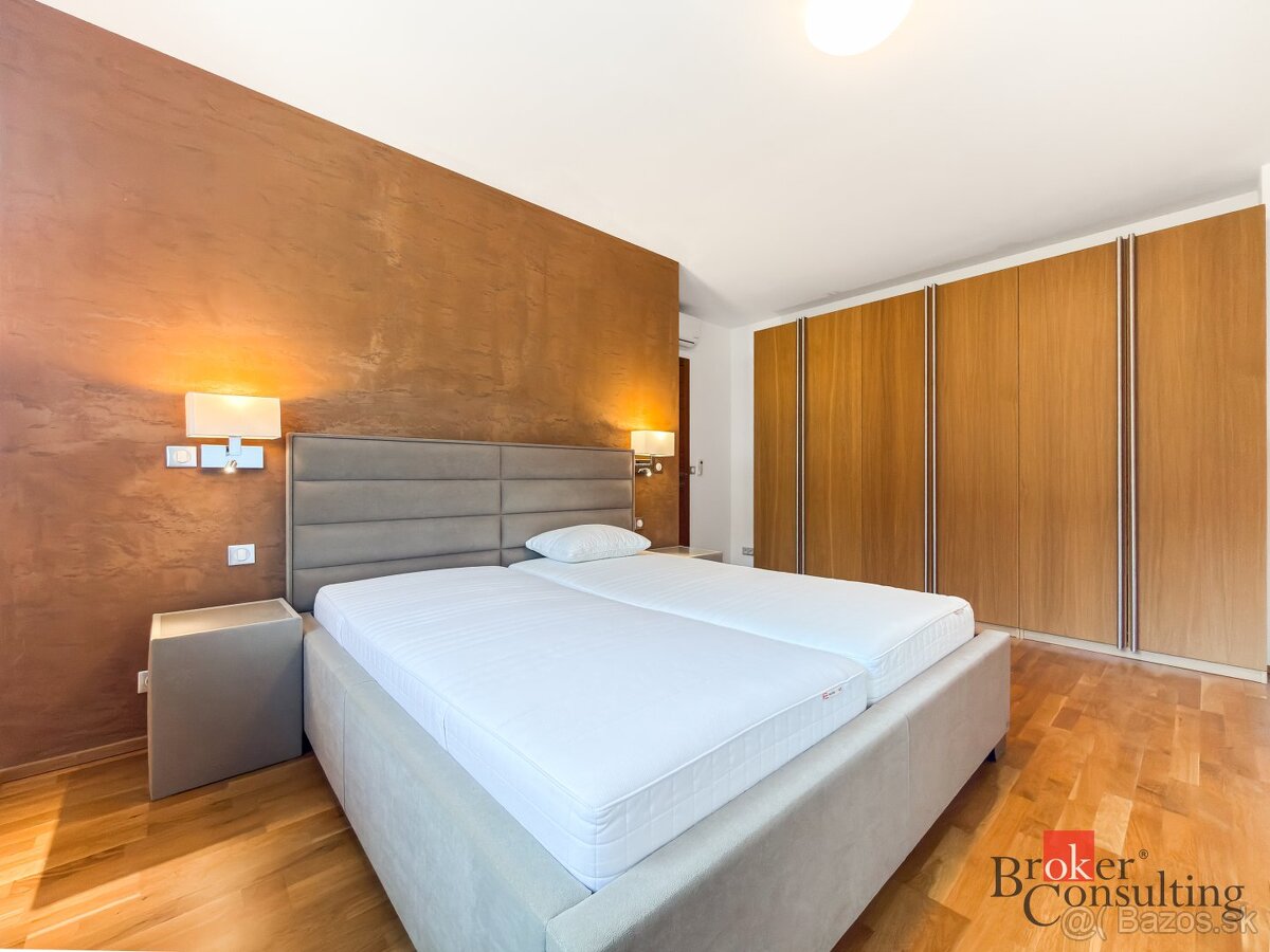 4 herbergja, 125 m²