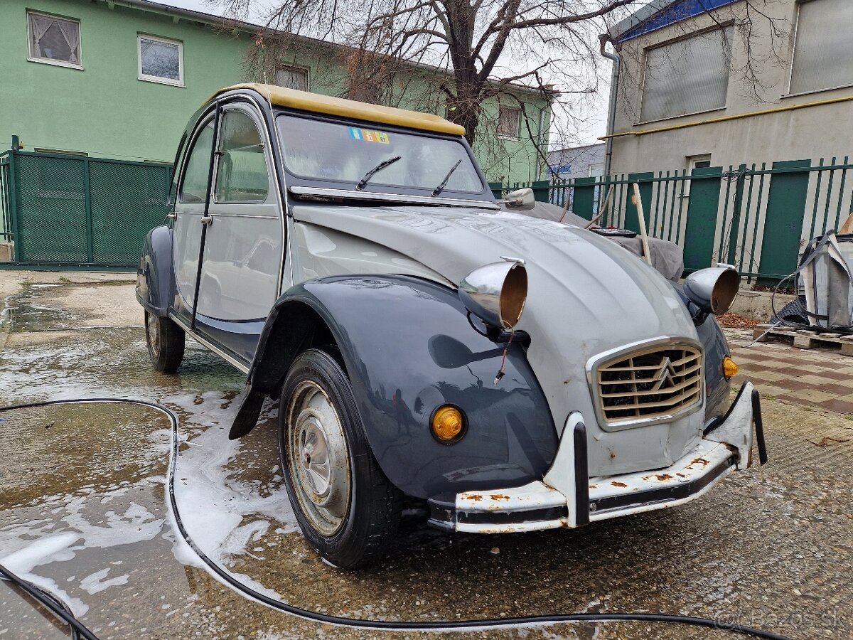 Citröen 2CV6 edicia CHARLESTON - kačica