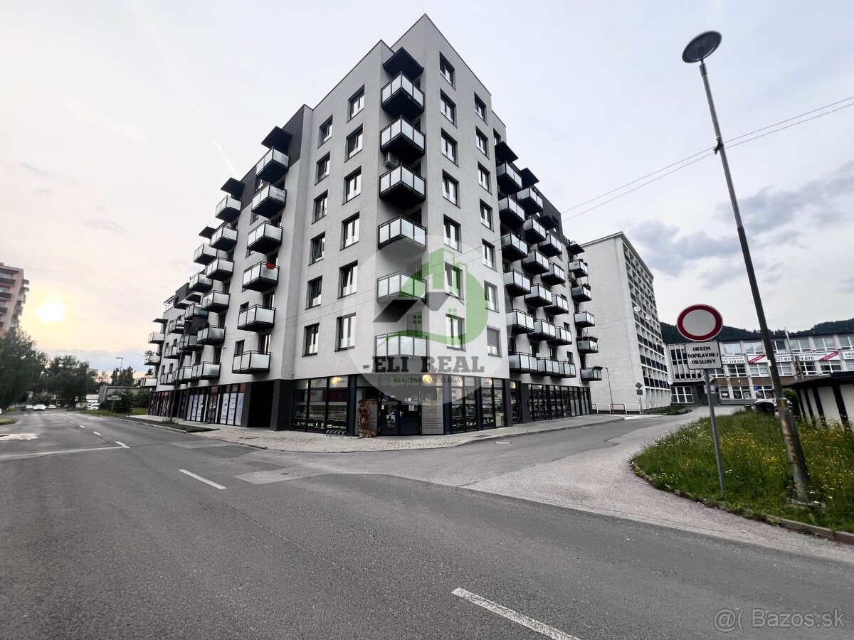 Prenájom lukratívneho priestoru v centre Ružomberka – 220 m²