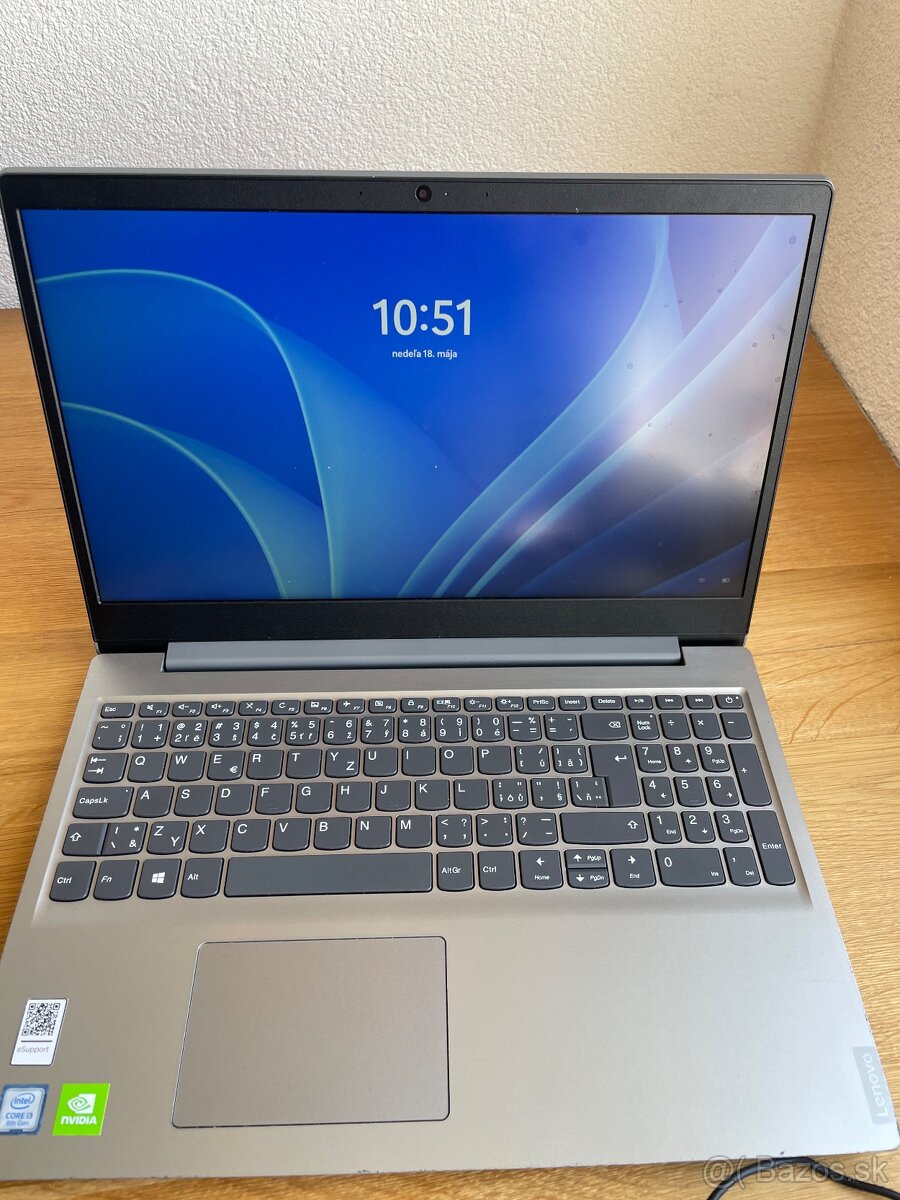 Notebook - Lenovo MEK684EL