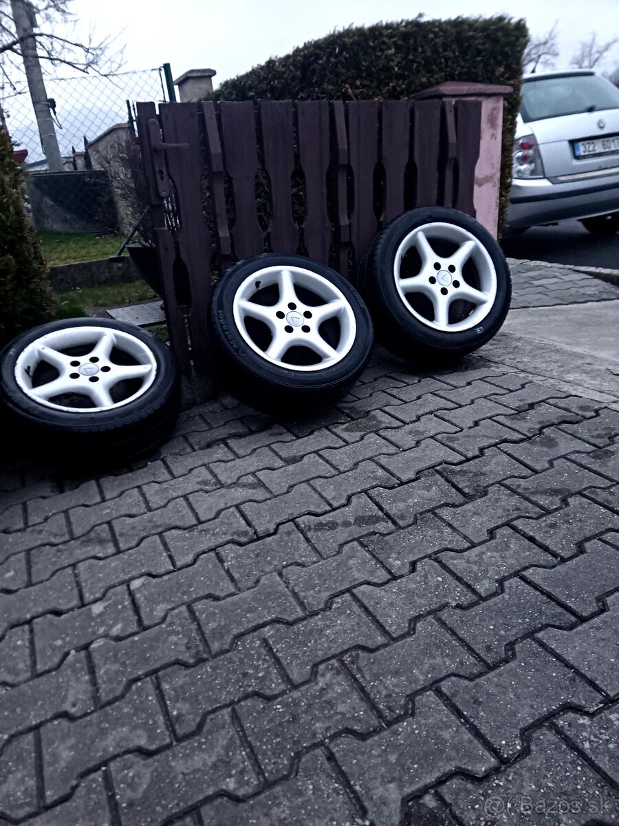 Predám elektróny Škoda fabia 1 obute na letnych pneu
