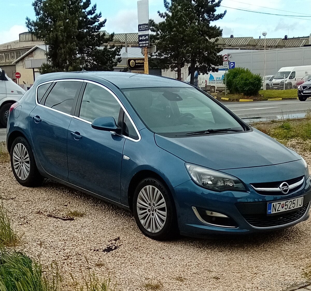 PREDÁM OPEL ASTRA J 1.4 TURBO 88 kw r2013