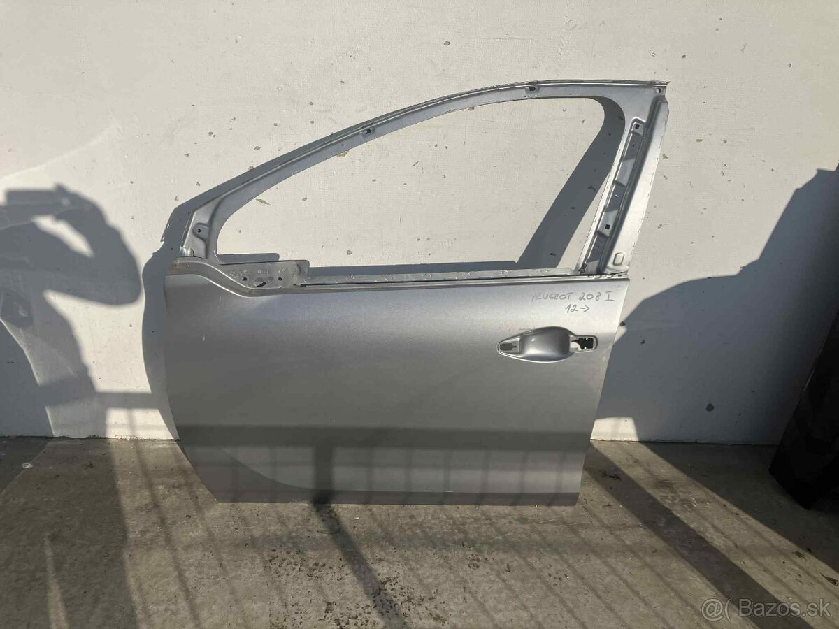 PEUGEOT 208 I 2012- ĽAVÉ PREDNÉ DVERE