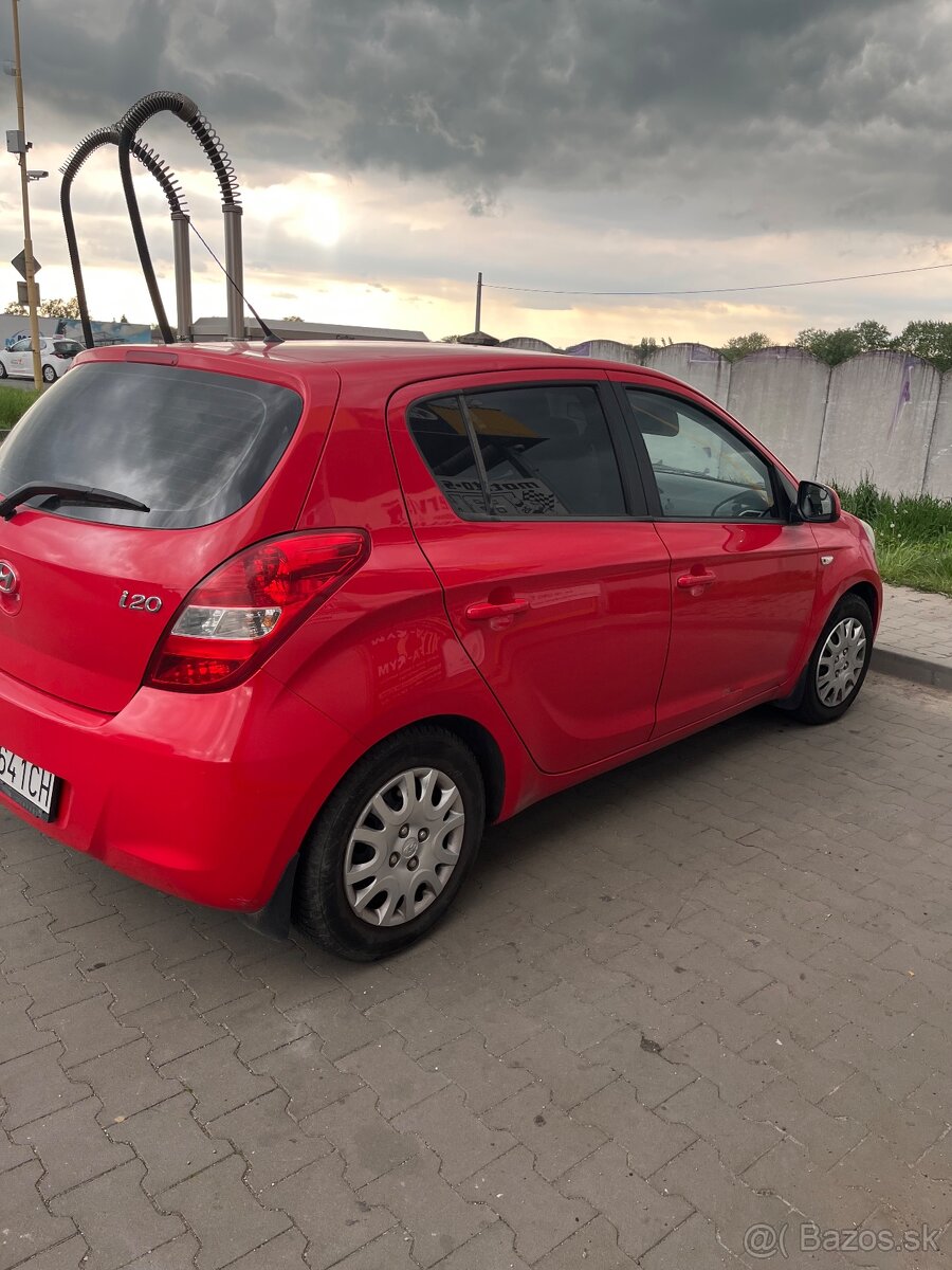 Predám Hyundai i20