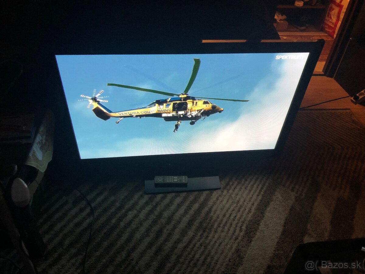 Predám perfektný nepoužitý TV Panasonic s obrazovkou 125 cm