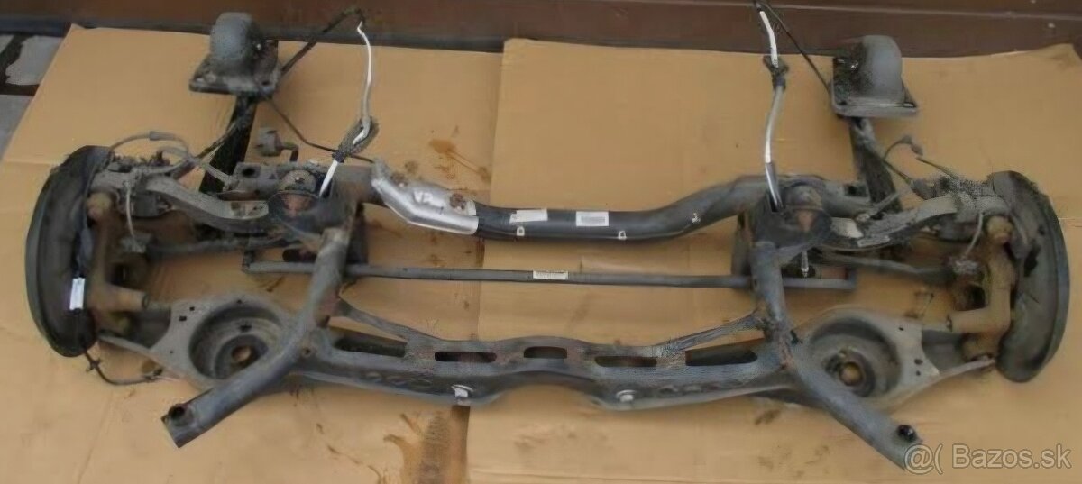 Zadna naprava skoda octavia2,vw seat