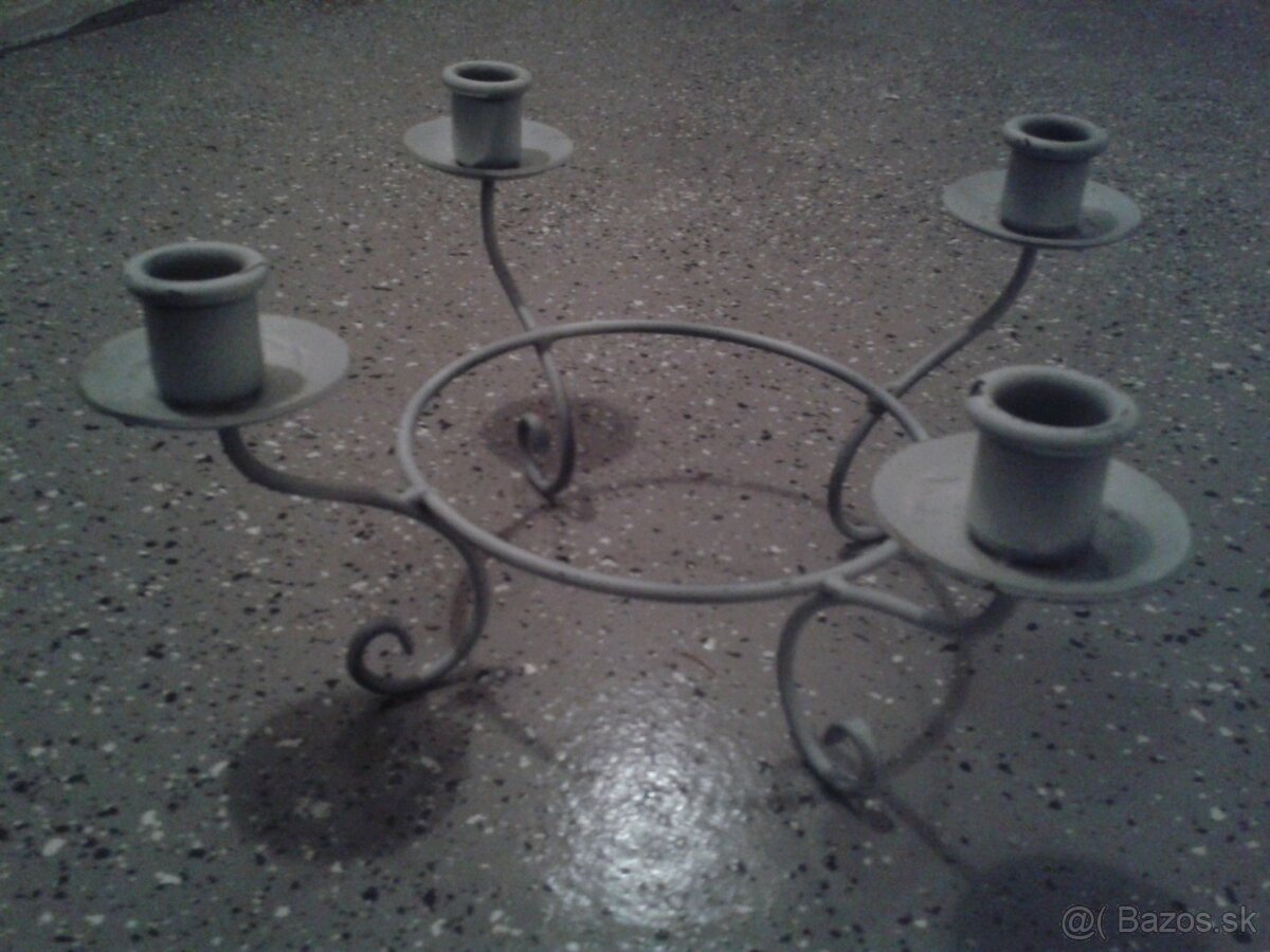 predám kovové stojany