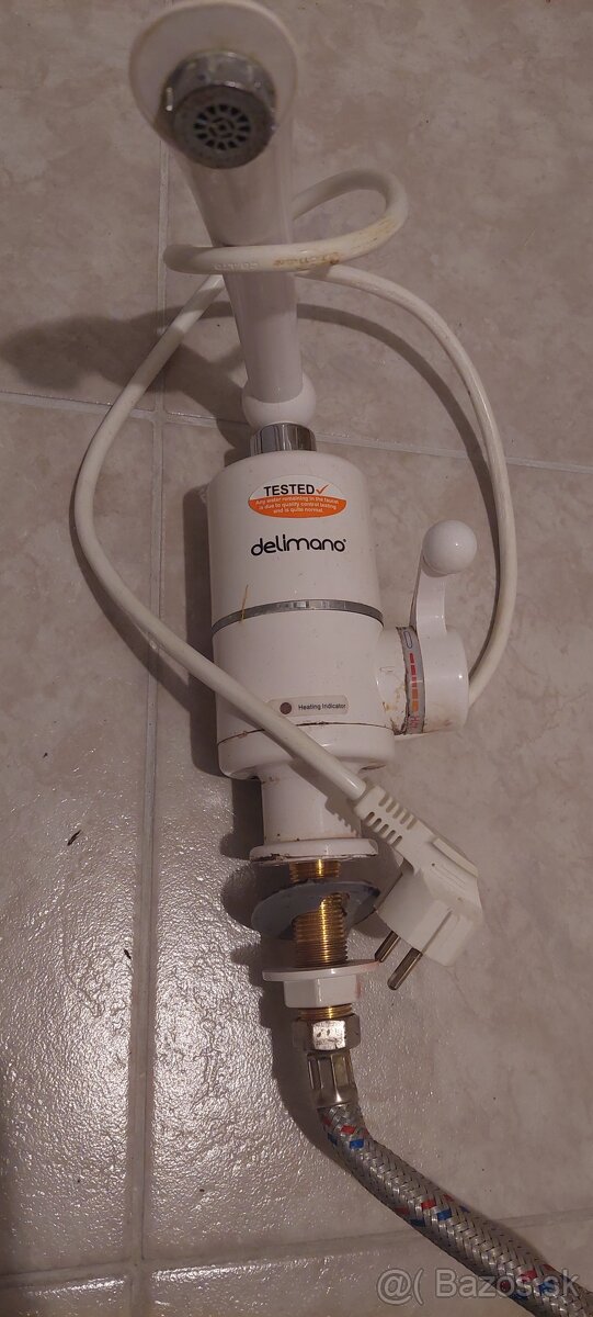 Delimano prietokový ohrievač