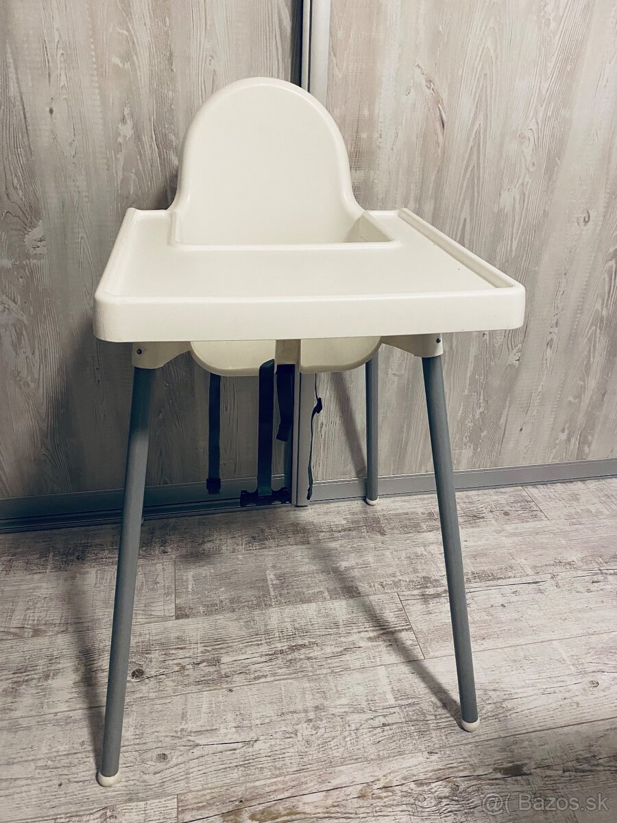 Detska jedalenska sedacka Ikea