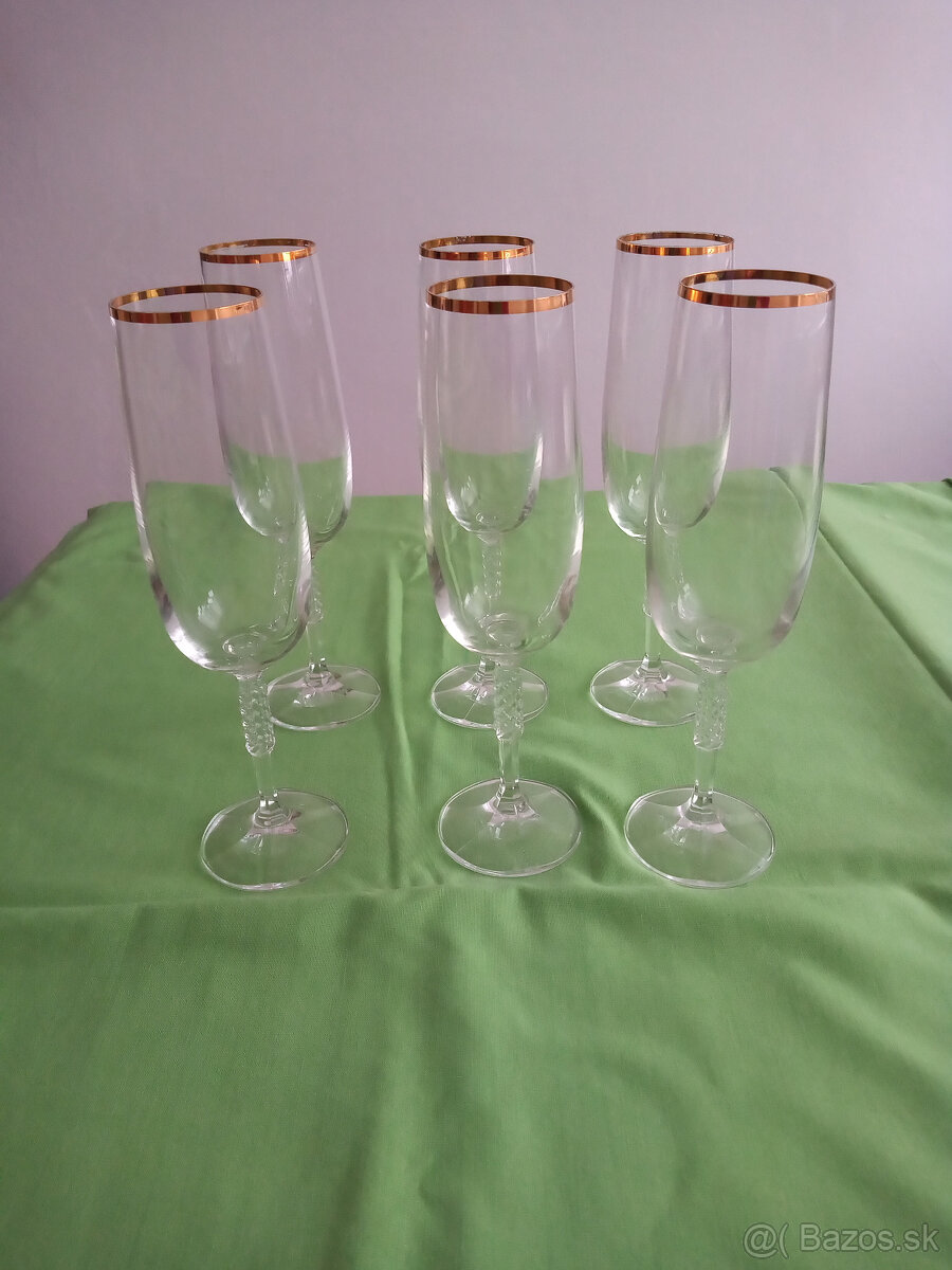 Sada sklenených pohárov 1