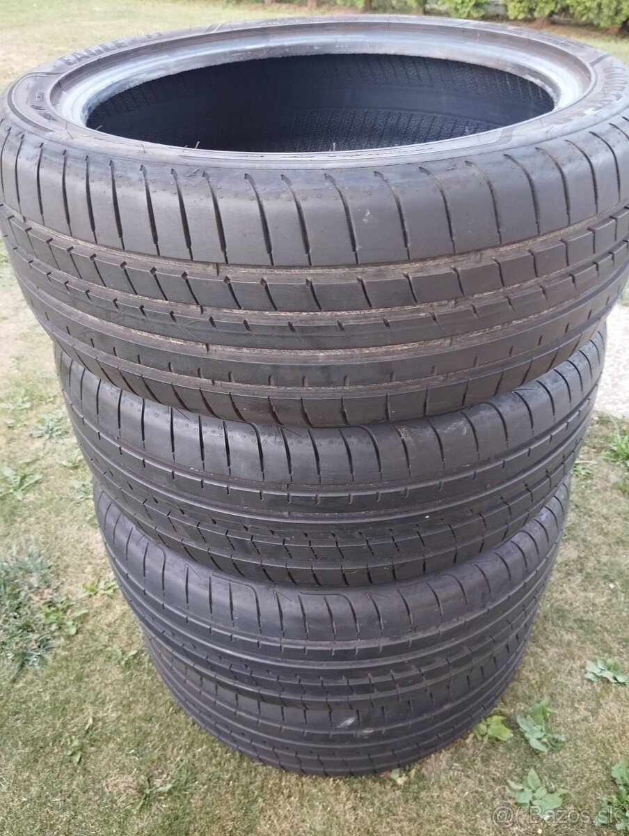 SADA LETNYCH PNEUMATIK ZANOVNE 215/45R18 GOODYEAR