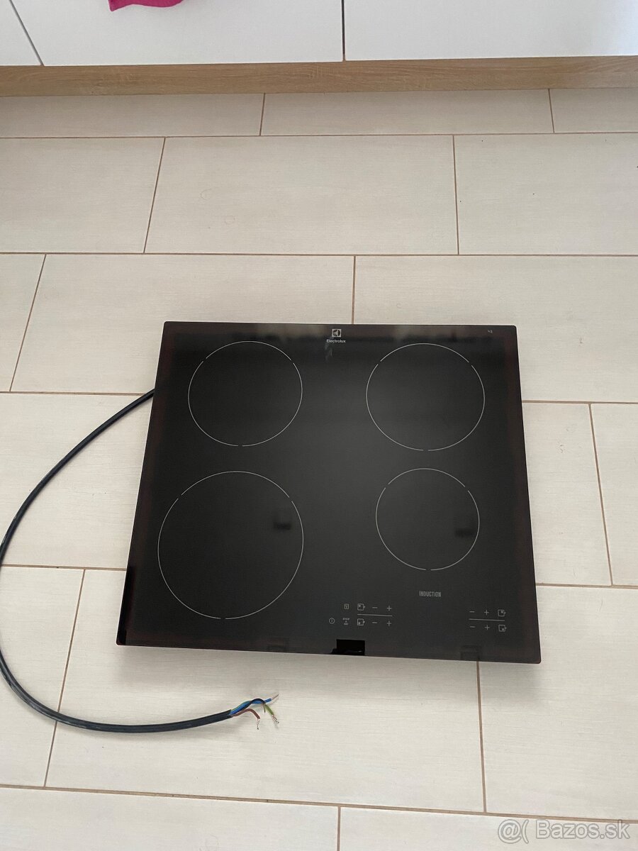 Indukčná varná doska Electrolux