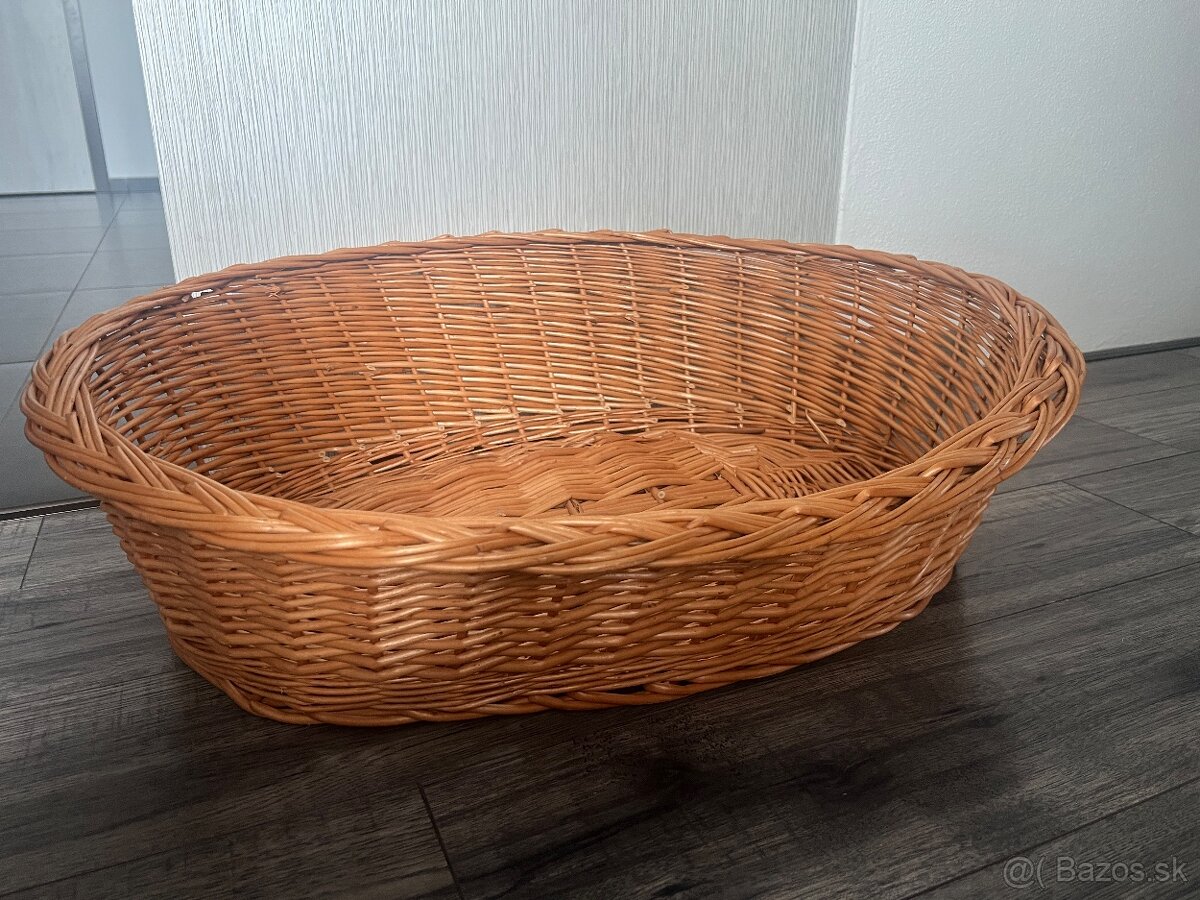 Prútený kôš