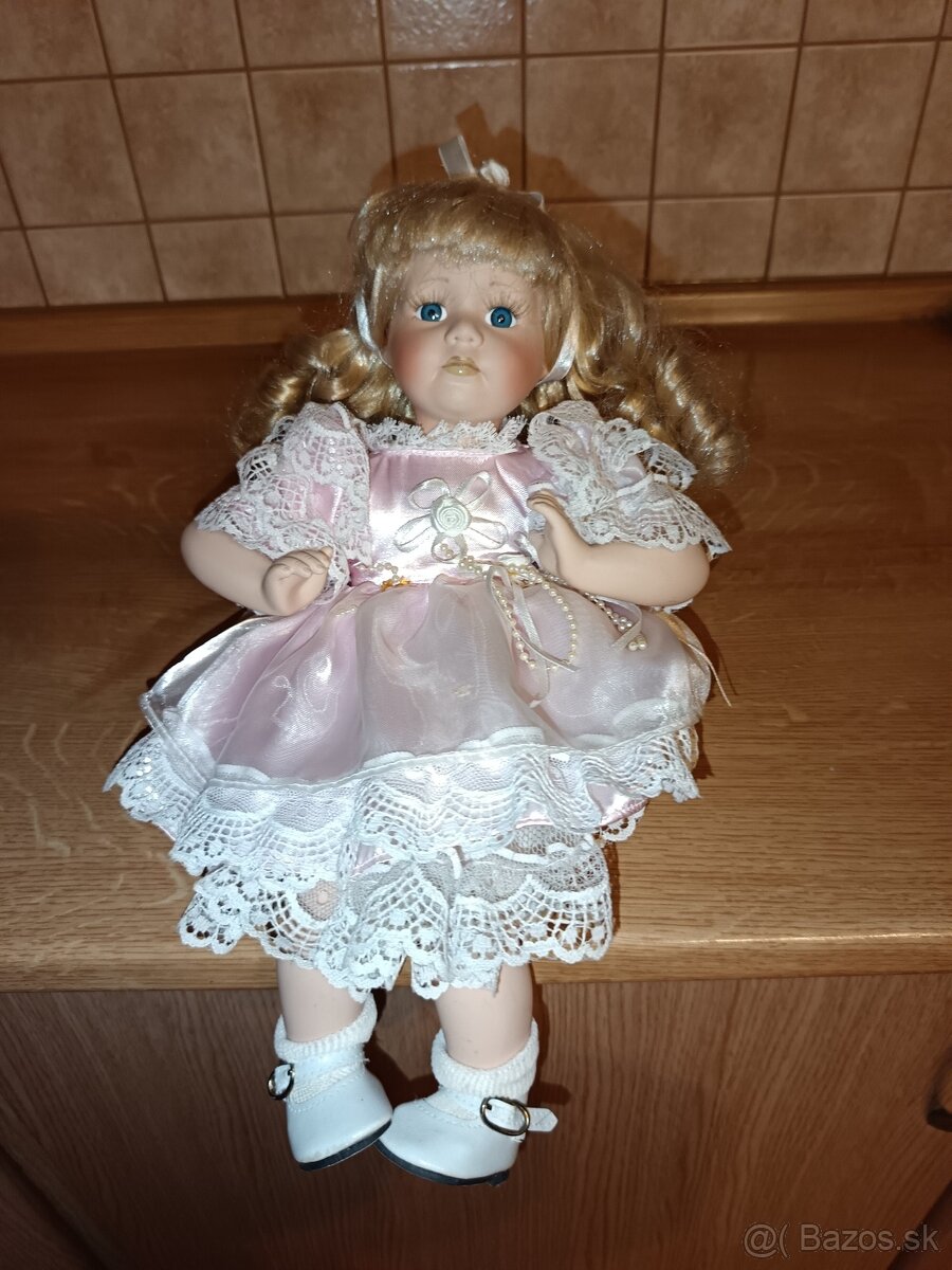 Porcelánová bábika... 2...