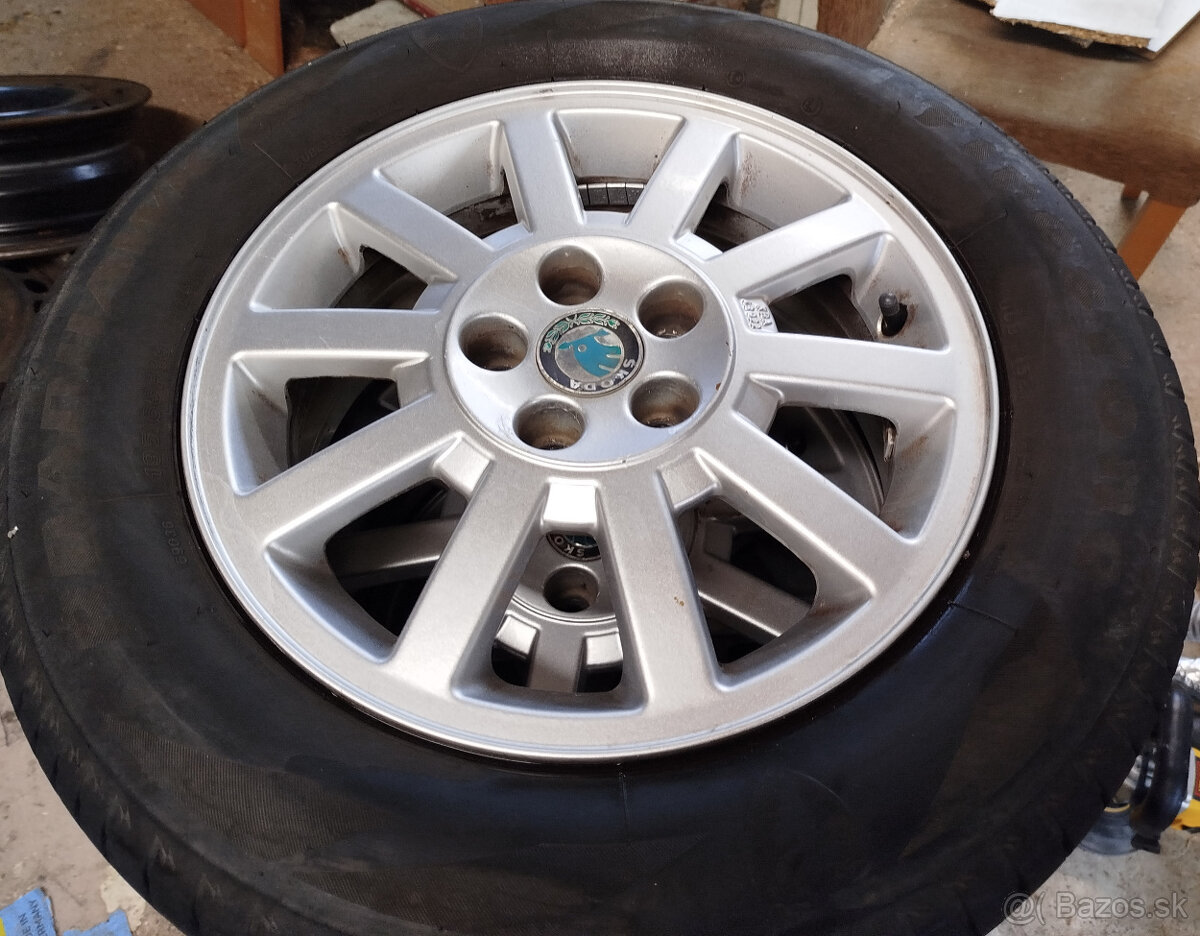 Predam Al.kolesa na Skoda Octavia 1. 5x100 pneu 195/65R15