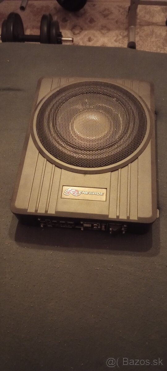 Aktívny Subwoofer Renegade