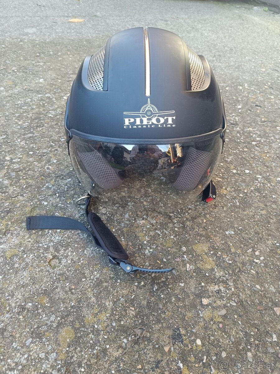 Helma Pilot by probiker helmets